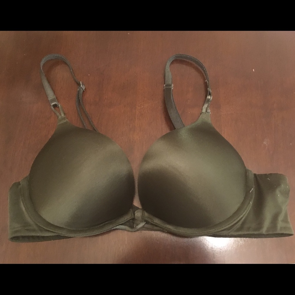 Victoria’s Secret Bombshell bra 34A